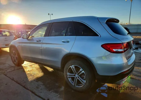 2016 Mercedes-Benz Glc 300 4Matic from USA, damaged, VIN WDC0G4KB8GF026655